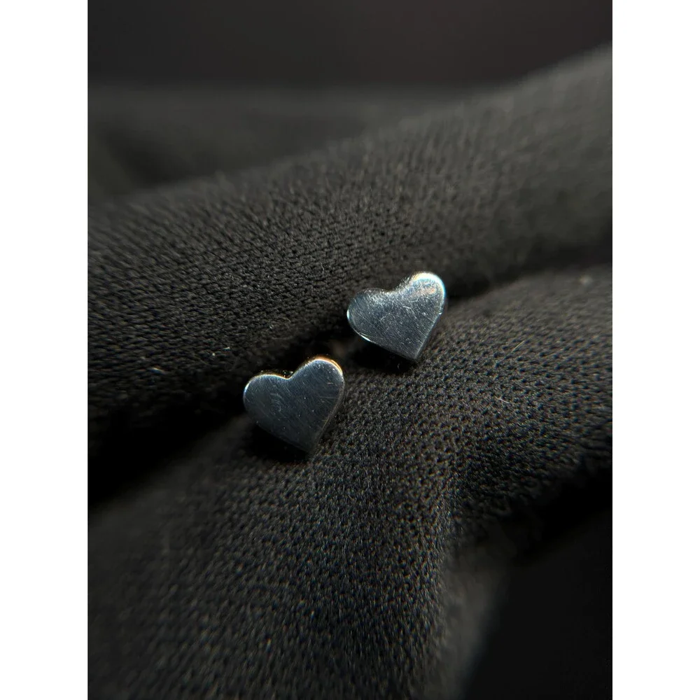 S925 Sterling Silver Heart Stud Earrings Petite Minimalist Hearts
